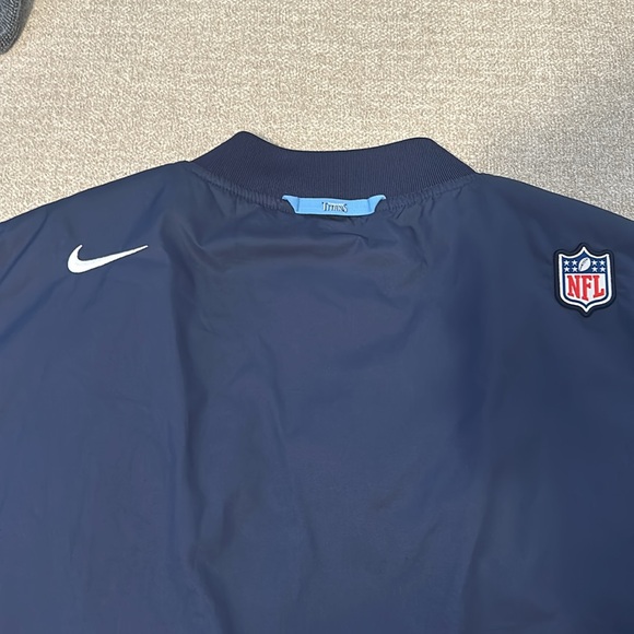 Mens Nike Tennessee Titans Sideline Vest - Picture 5 of 5